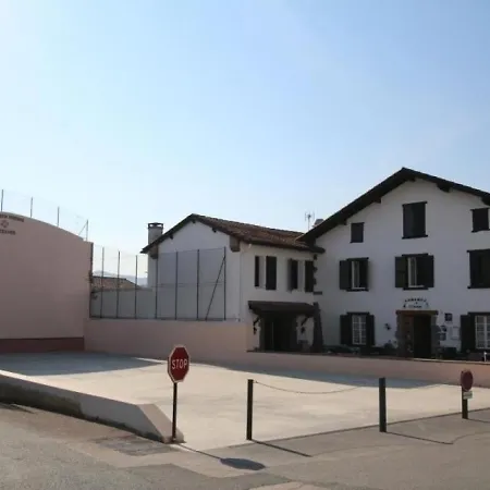 Appartement Gîte Lasse, 3 pièces, 4 personnes - FR-1-384-379